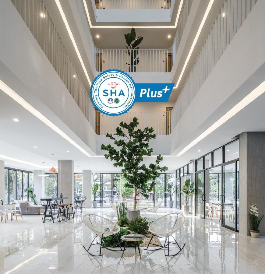 Tree Tara Hotel Lampang Bagian luar foto