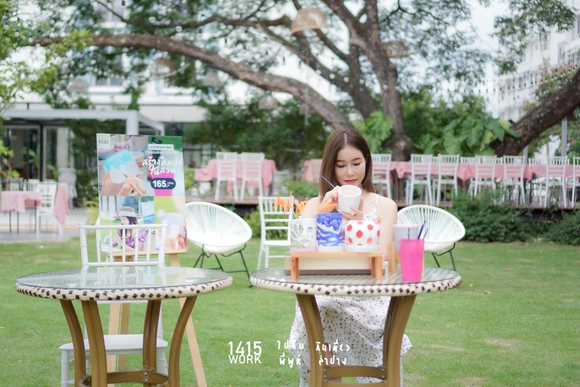 Tree Tara Hotel Lampang Bagian luar foto